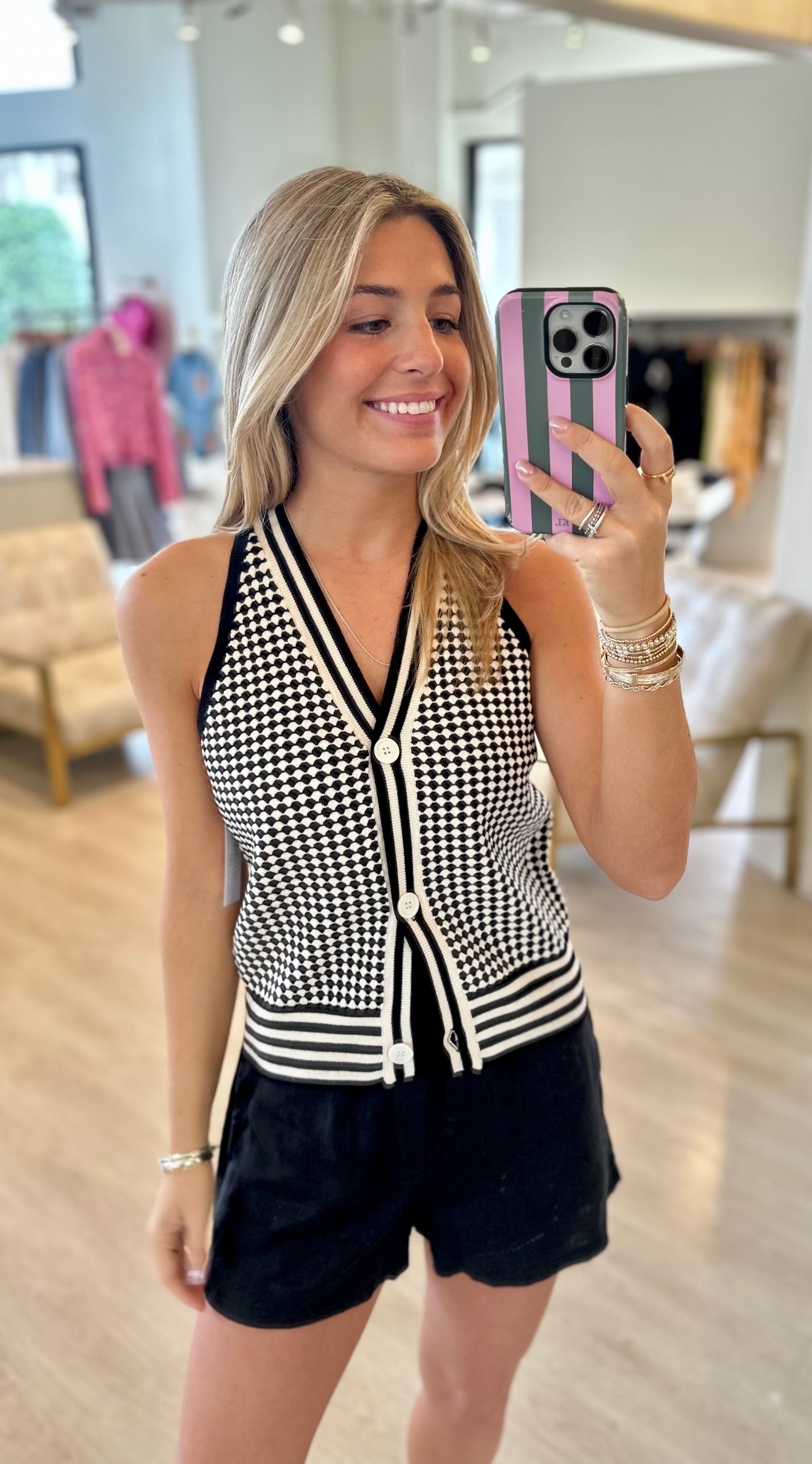 Su118 Sweater Vest