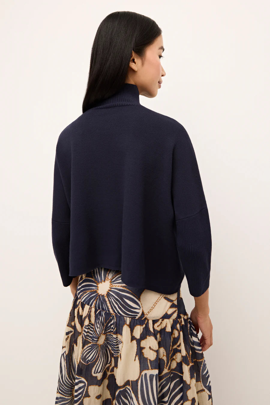 Ma549t Navy Popover Top