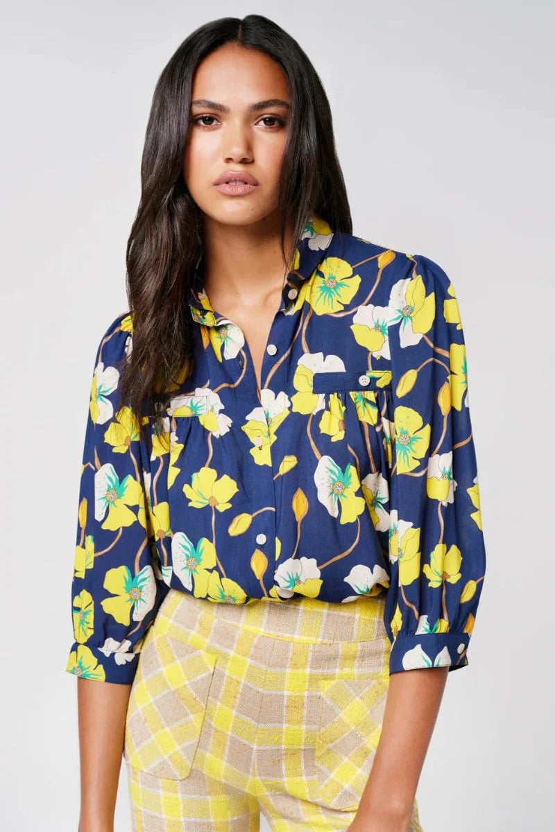 Smsp2470 Smythe Navy Buttercup Pocket Blouse