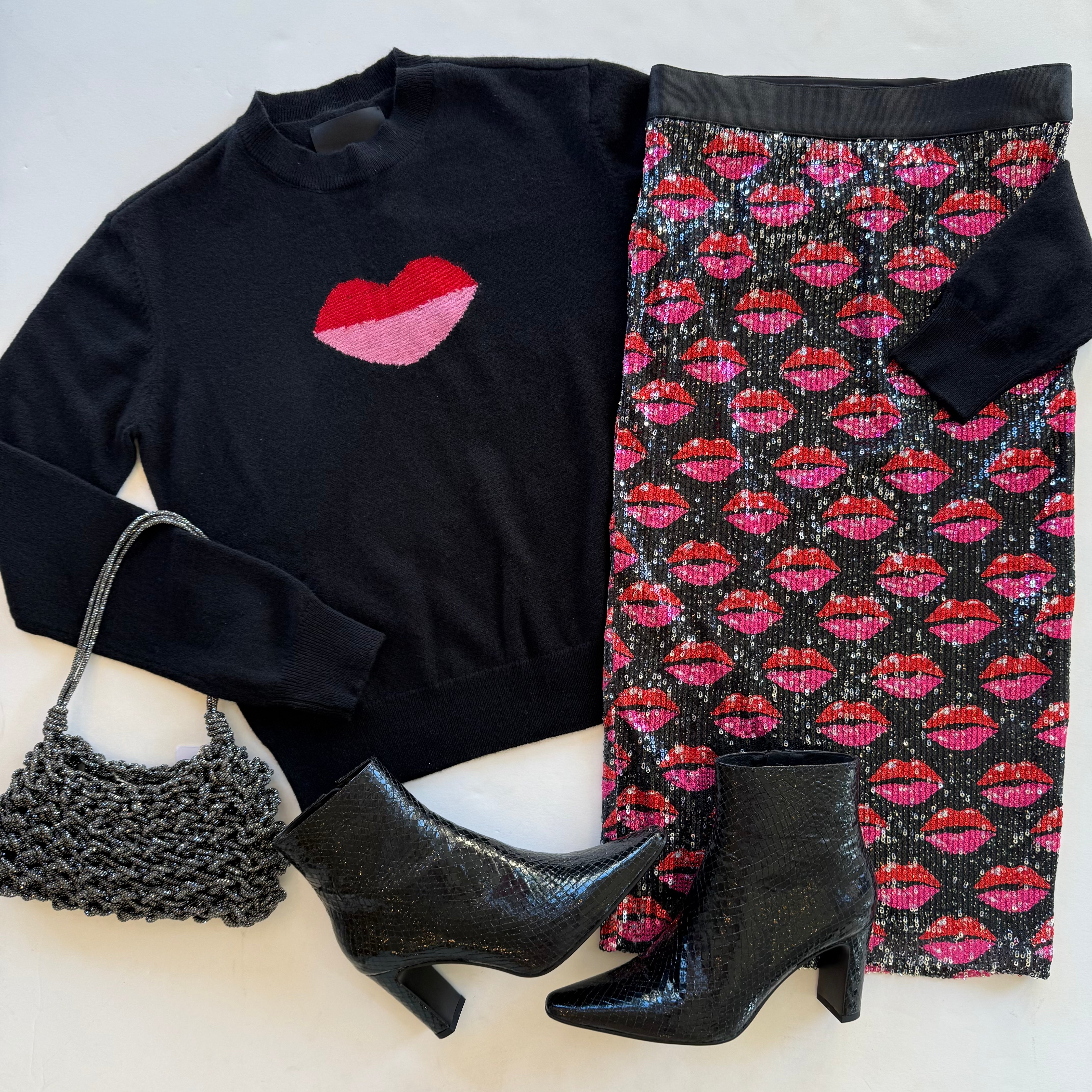 Le7129 Hot Lips Knit Sweater