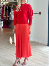 Load image into Gallery viewer, De414069 Red Flared Midi Skirt
