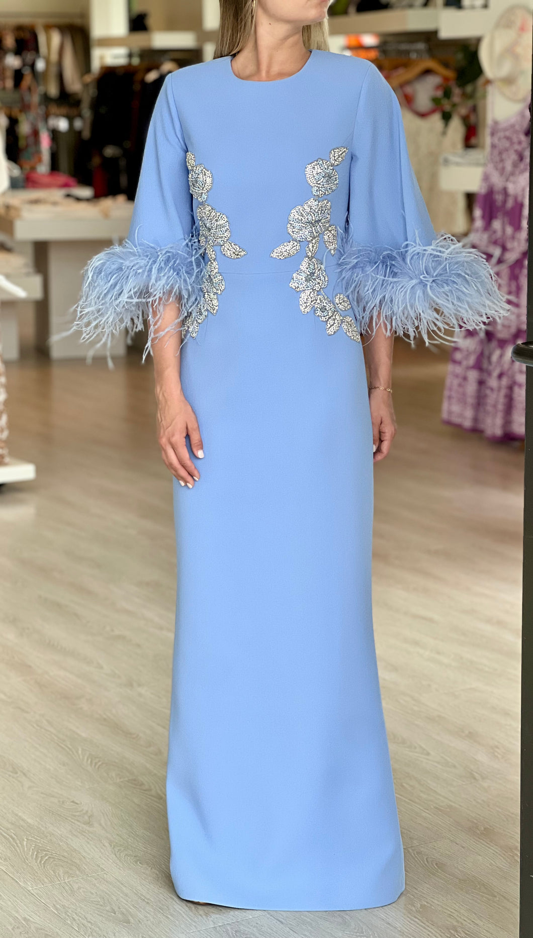 Re1393 Feather Trimmed Gown