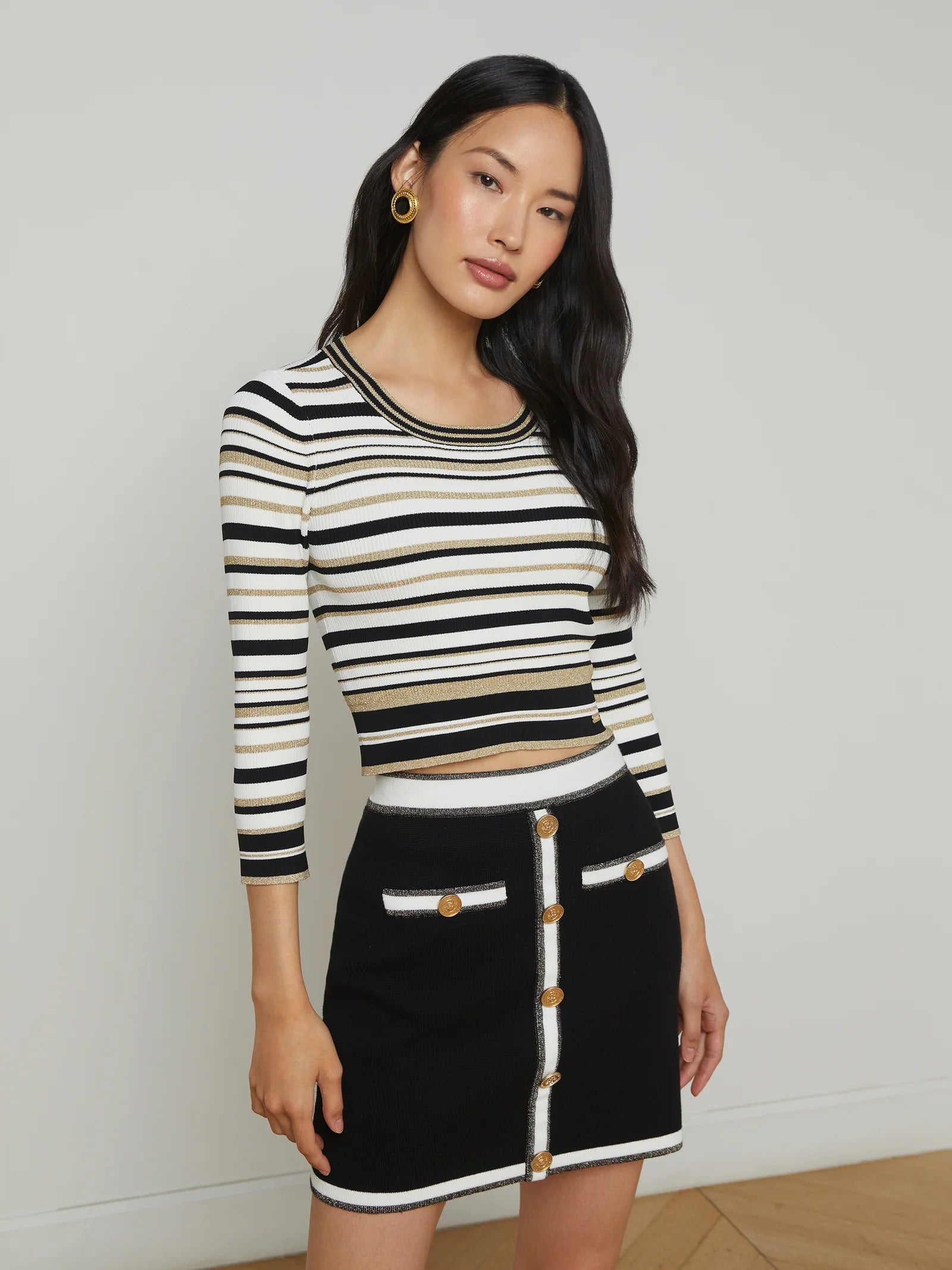 La80062 Stripe Cropped Crew Sweater