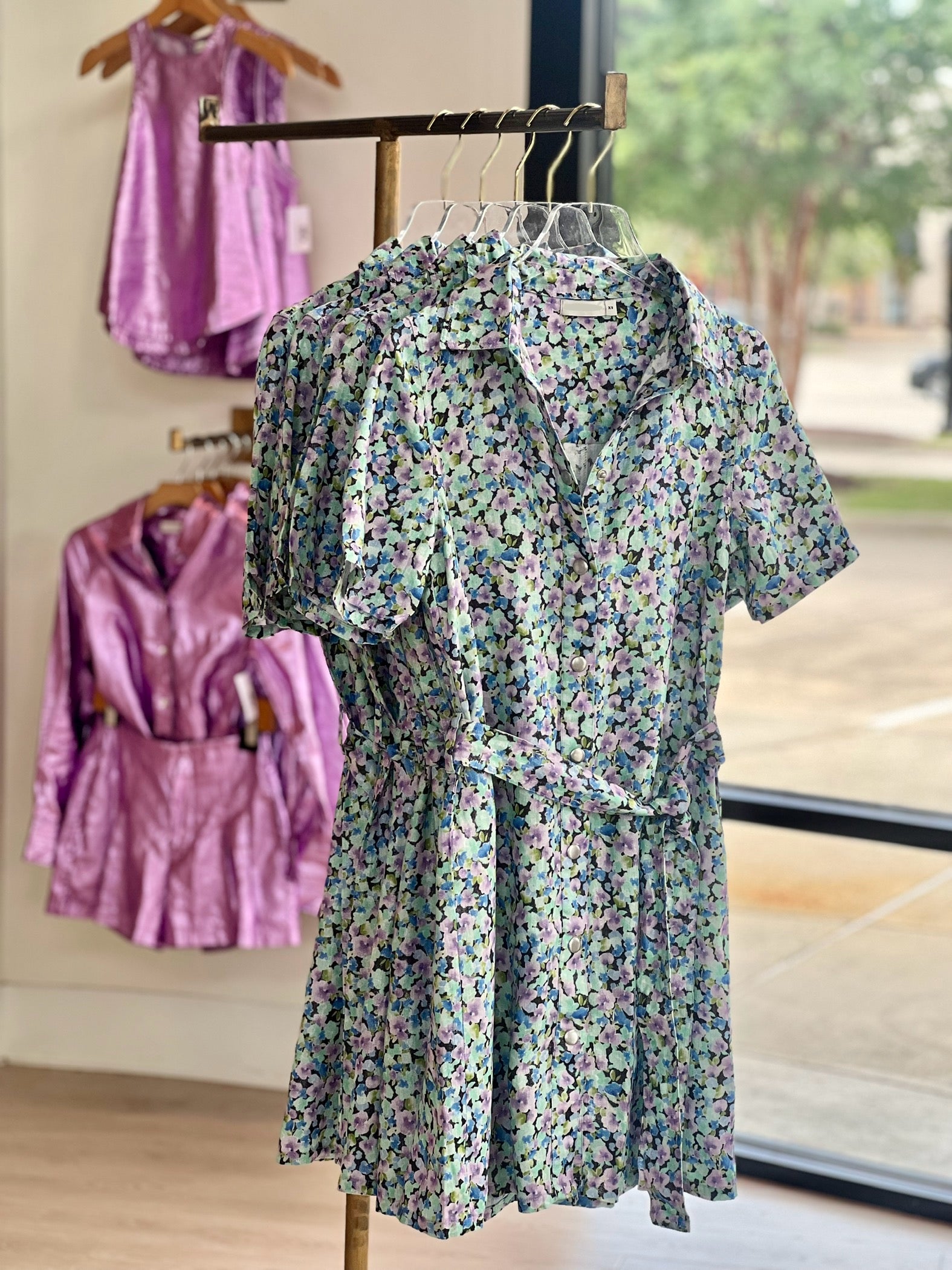 La1701 Lanhtropy Meadow Print Linen Dress