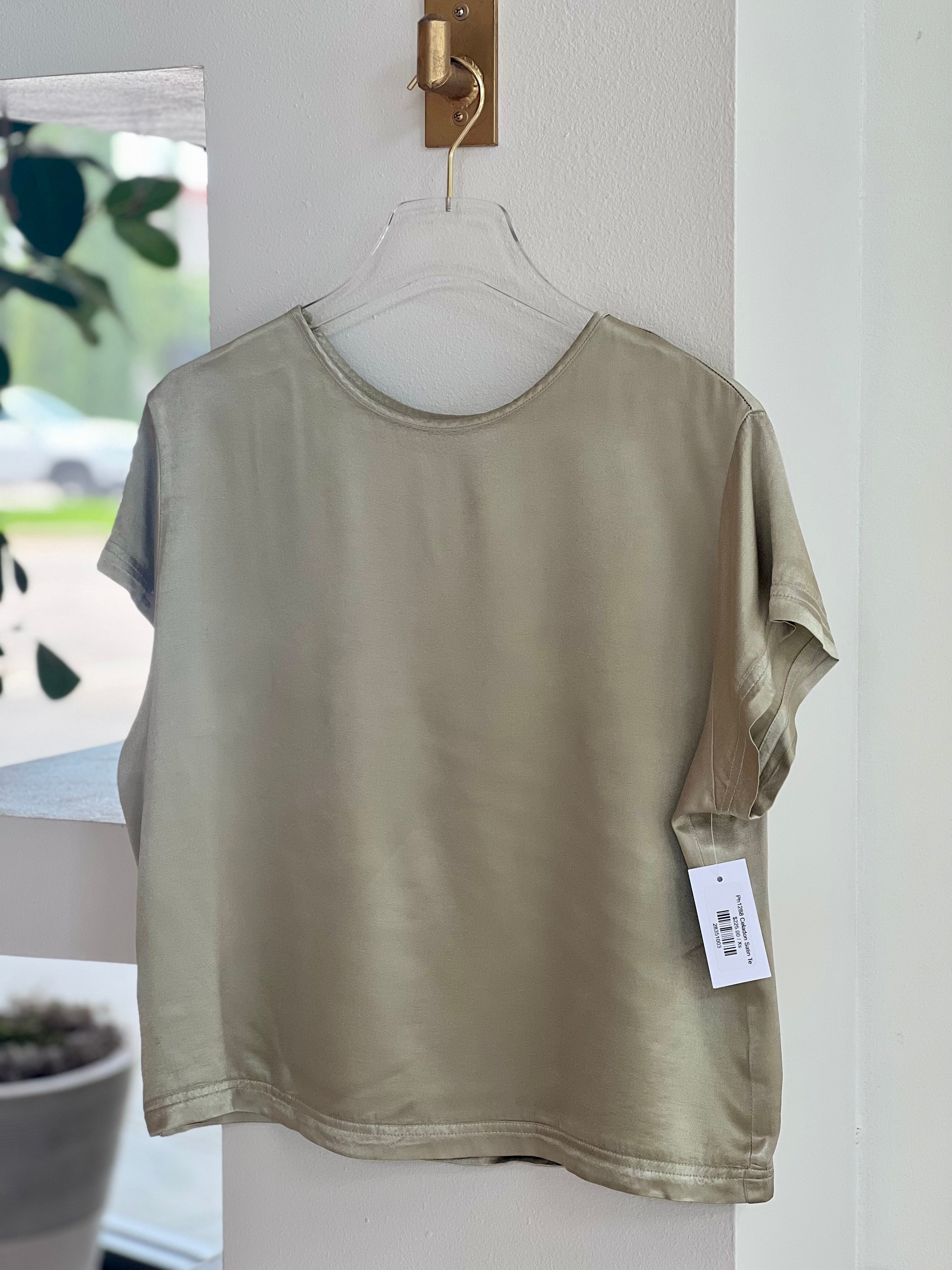 Ph1288 Celadon Satin Tee