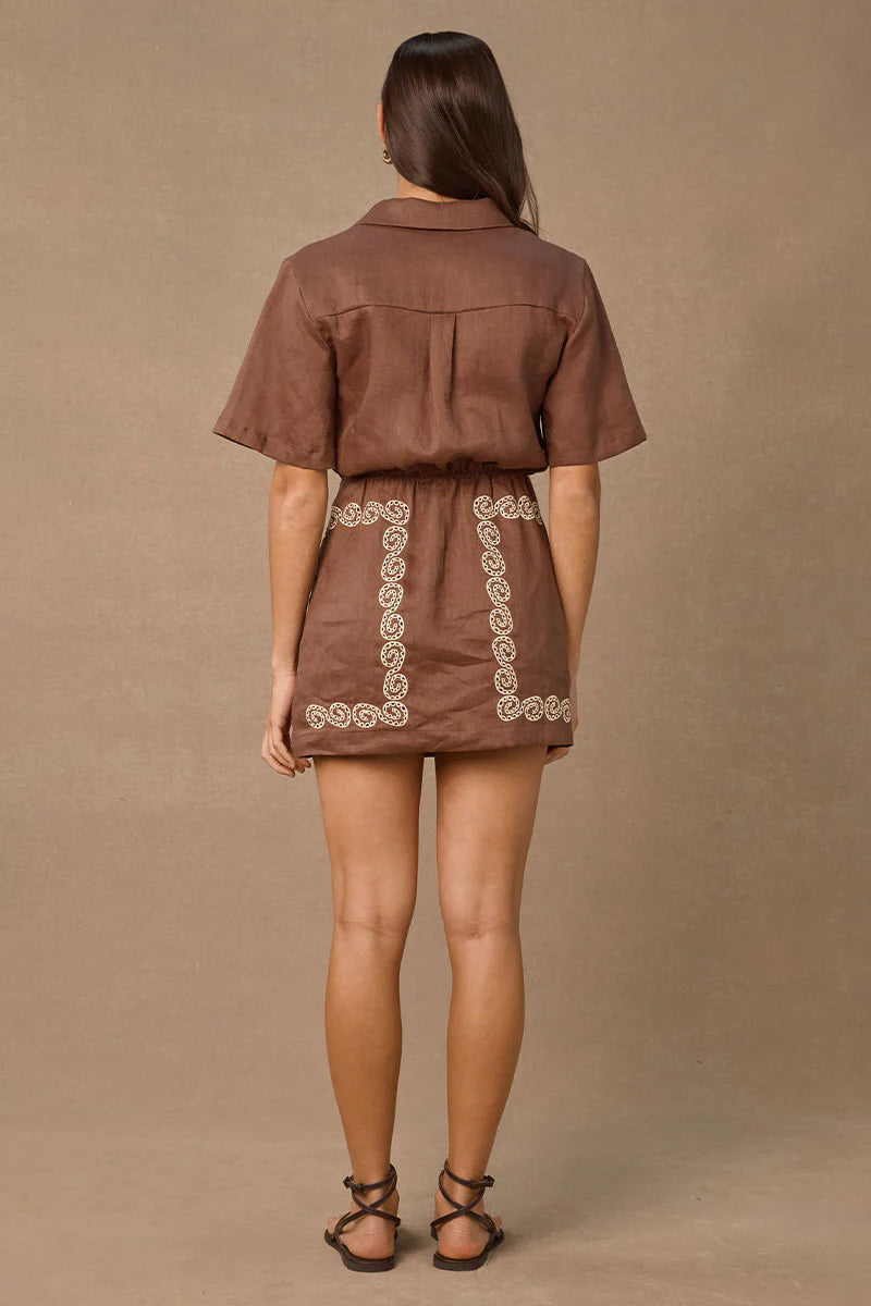 Mo035 Cocoa Embroidered Shirtdress