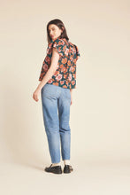 Load image into Gallery viewer, Tr1294 Carnation Vneck Top

