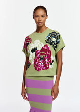 Load image into Gallery viewer, Esfloraly Sequin Flower Sweatshirt
