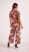 Load image into Gallery viewer, Mi03552 Abstract Floral Jumpsuit
